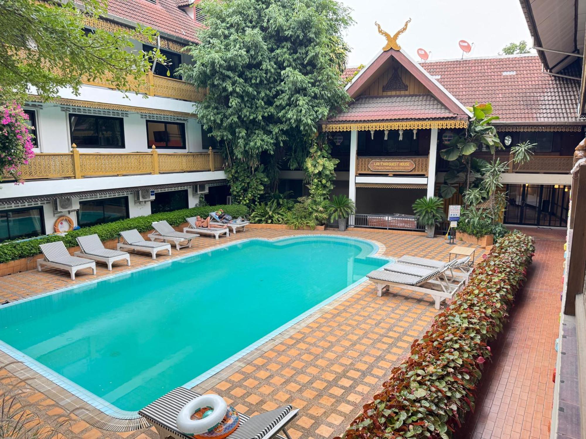 Collection O Khu Mueang Near Tha Phae Gate Formerly Lai Thai Guesthouse Chiang Mai Luaran gambar