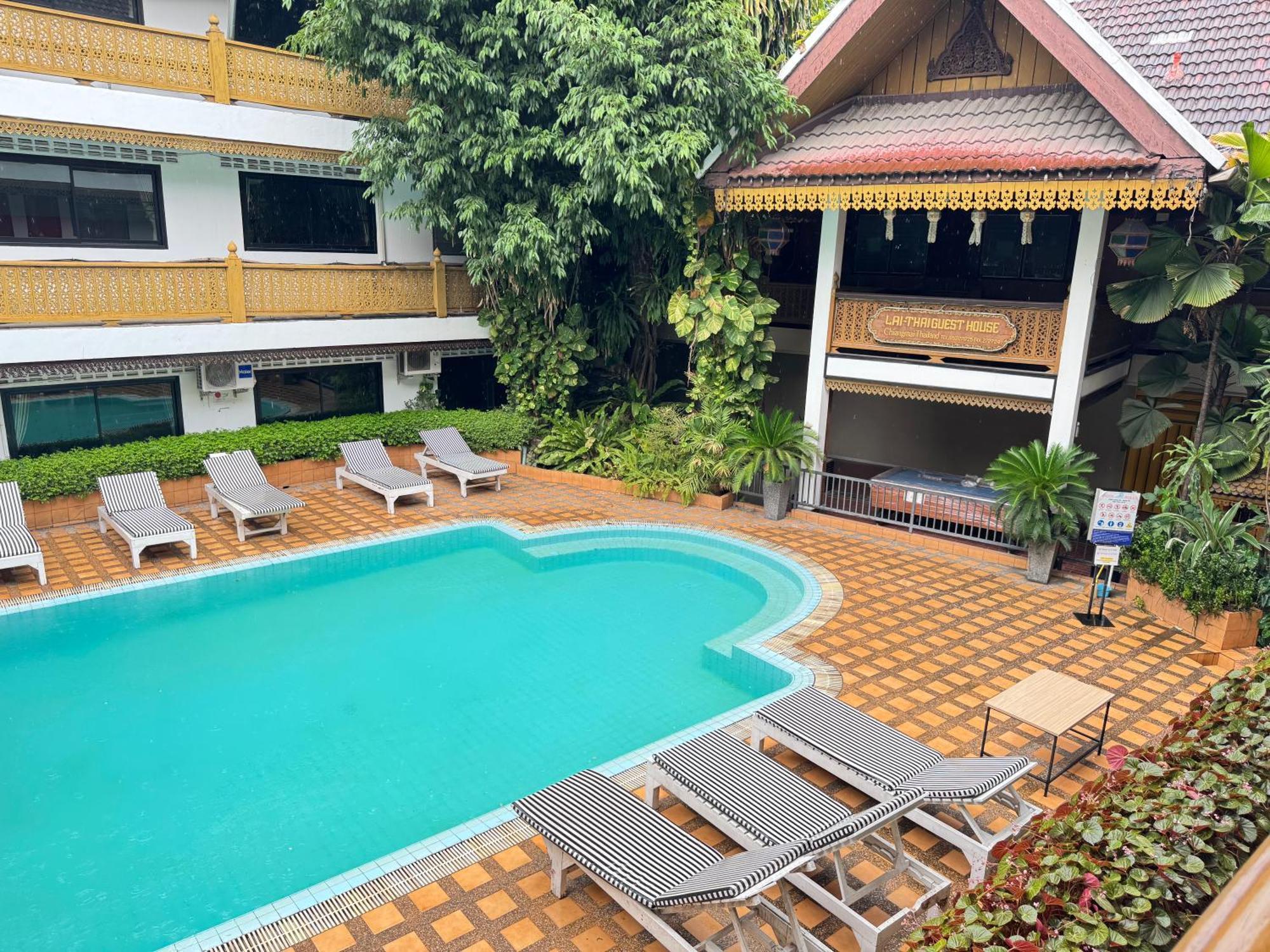 Collection O Khu Mueang Near Tha Phae Gate Formerly Lai Thai Guesthouse Chiang Mai Luaran gambar